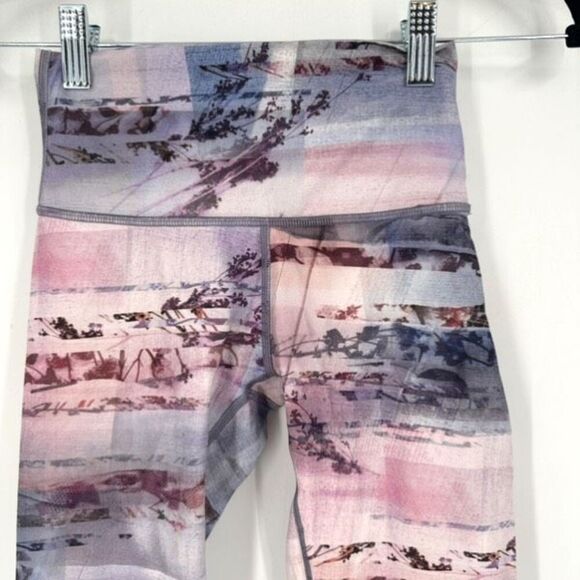 Lululemon Wunder Under High-Rise 7/8 Leggings Luxtreme Sunrise Silhouette Size 2 - Picture 3 of 10